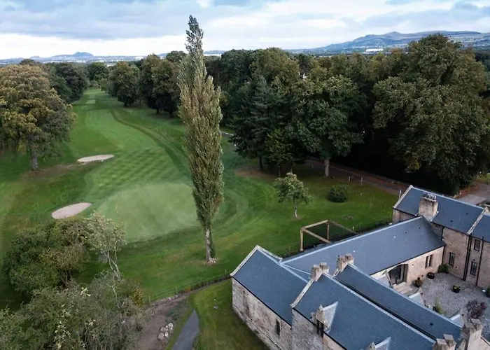 Stunning Edinburgh 1820S Stables Converted House
