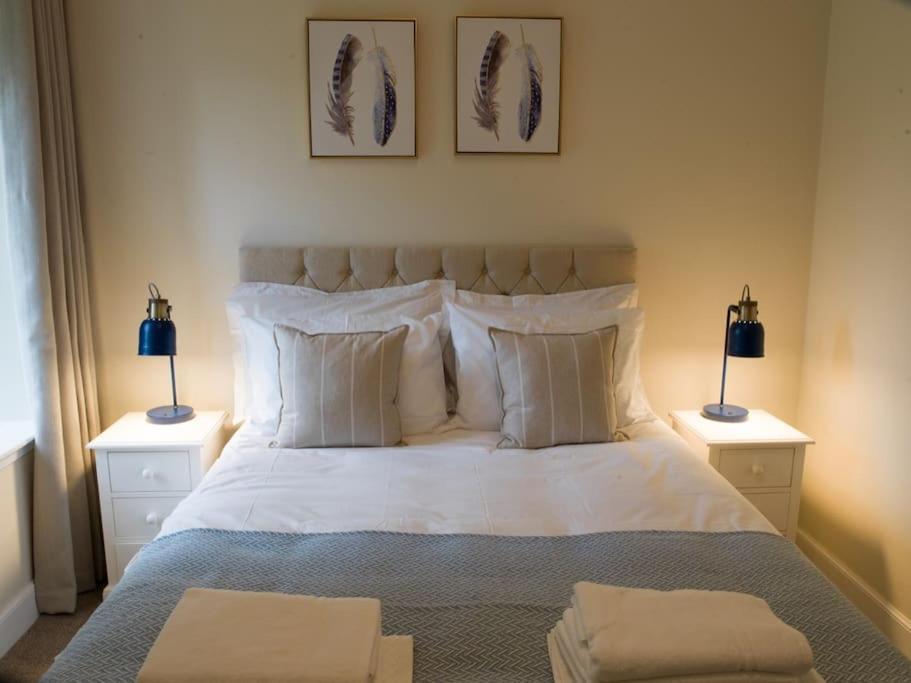 Holiday home Stunning Edinburgh 1820s Stables Converted House