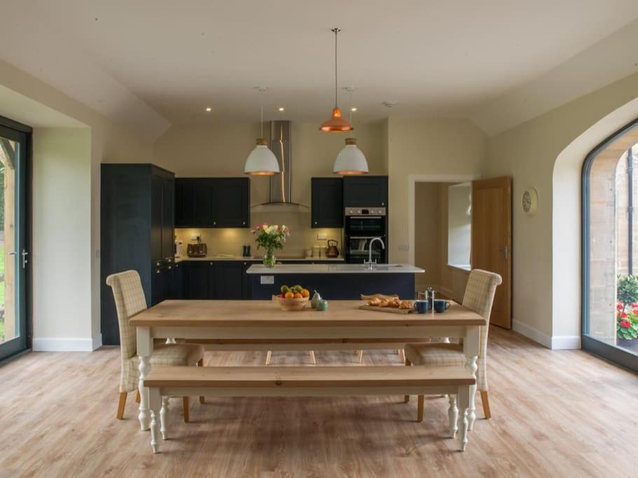 Holiday home Stunning Edinburgh 1820s Stables Converted House Ratho