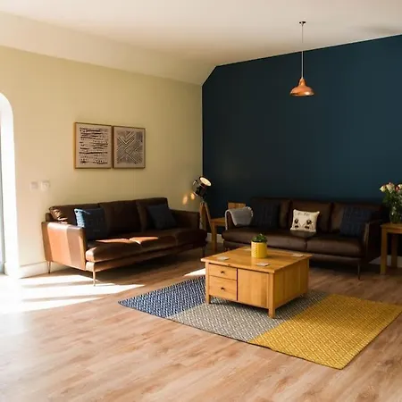Stunning Edinburgh 1820S Stables Converted House Ratho Exterior photo